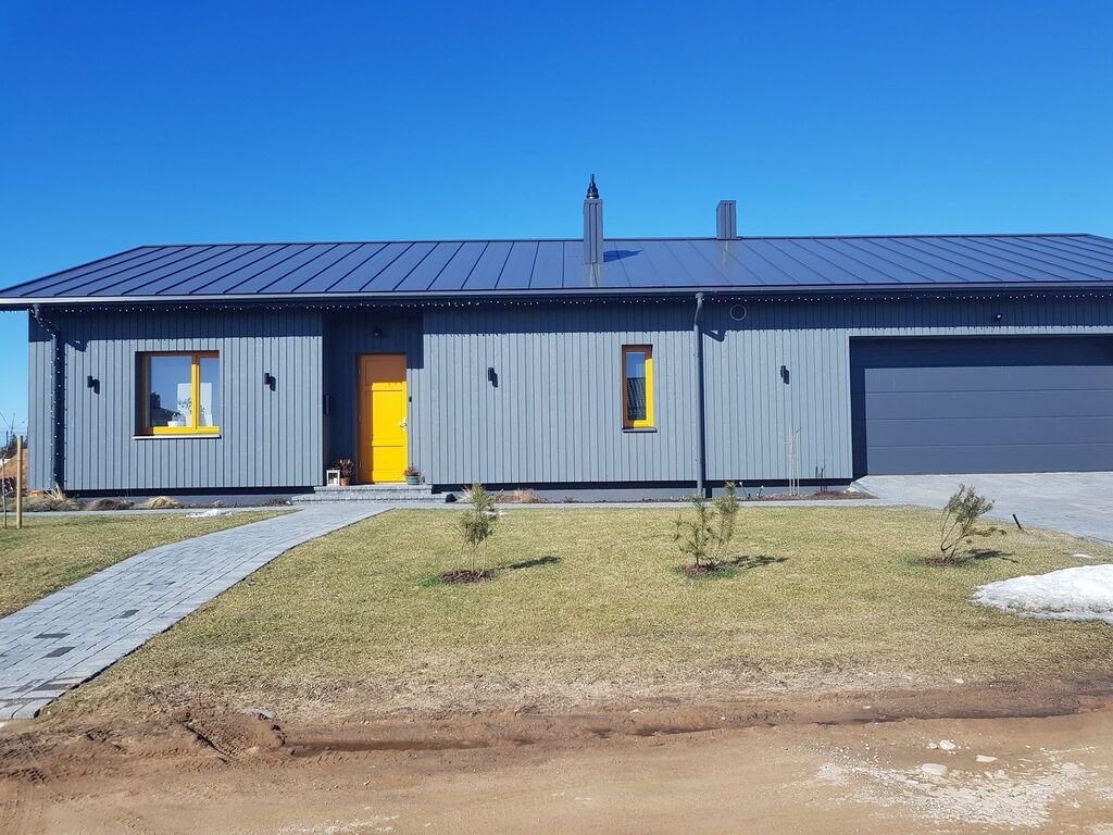 29386220_1907468232872380_4313548213580726272_n