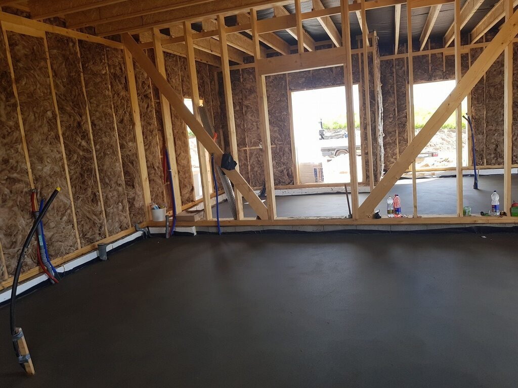 32626995_1936136073338929_3099272877812219904_n